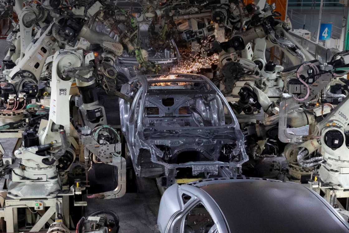 Ilustrasi Pencetakan Mobil Toyota